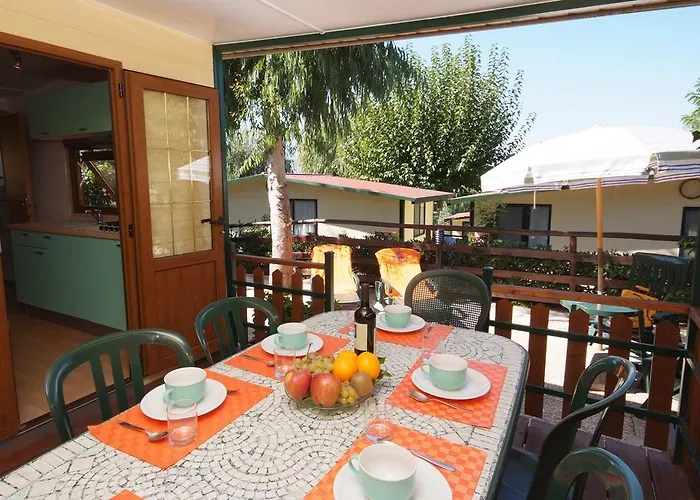 Üdülőpark Village Scaglieri *